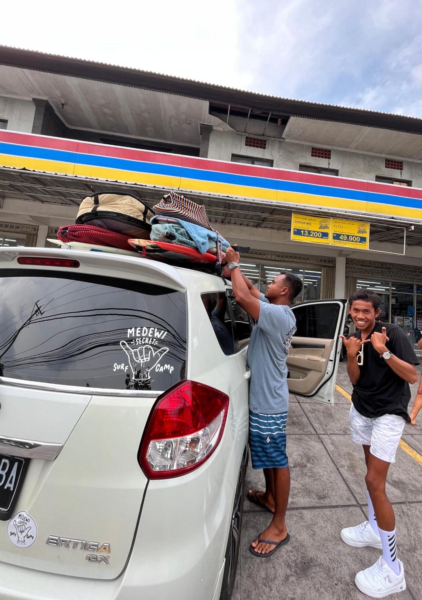 Medewi Secret Surfcamp Otel Pulukan Dış mekan fotoğraf