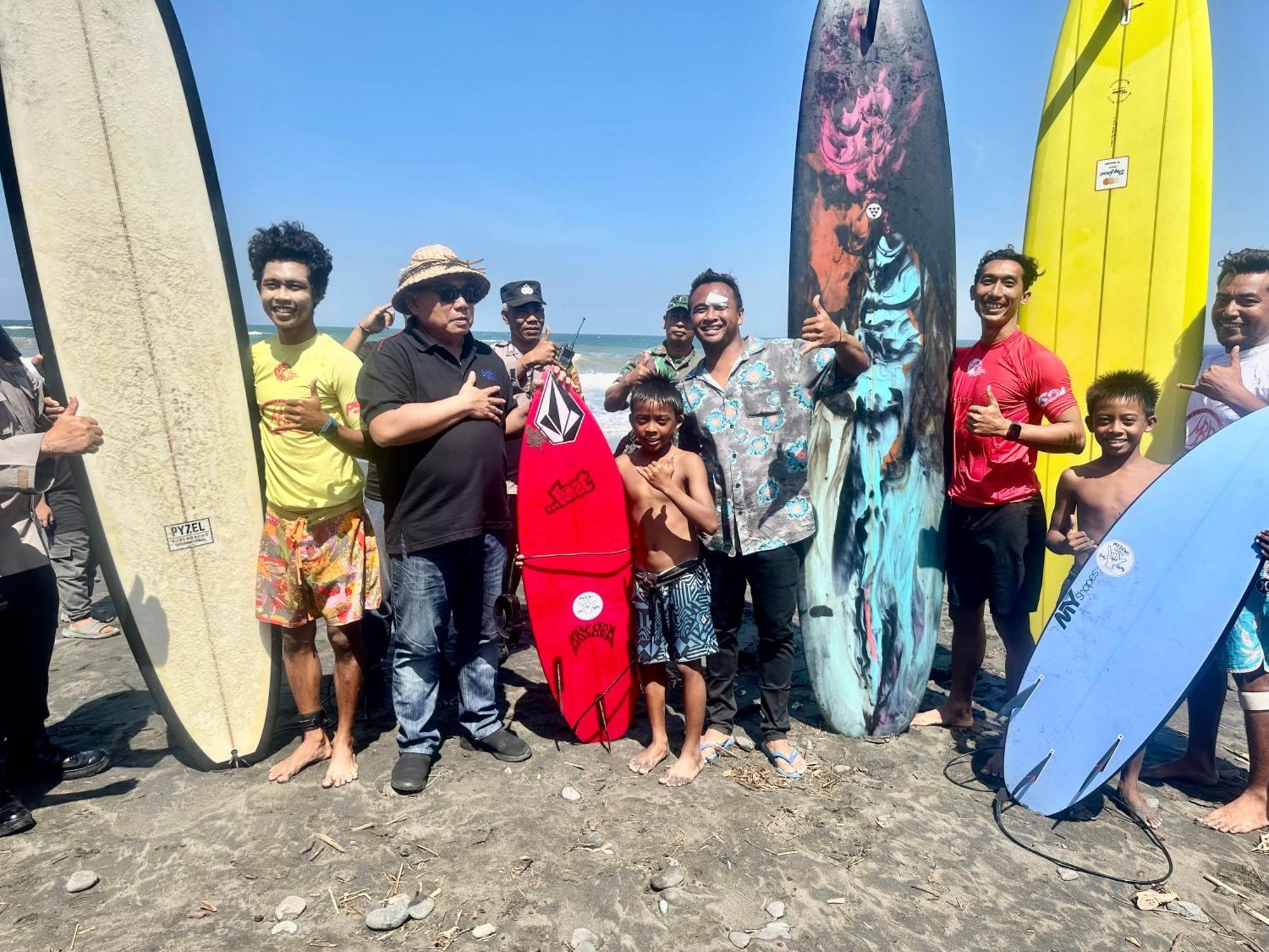 Medewi Secret Surfcamp Otel Pulukan Dış mekan fotoğraf