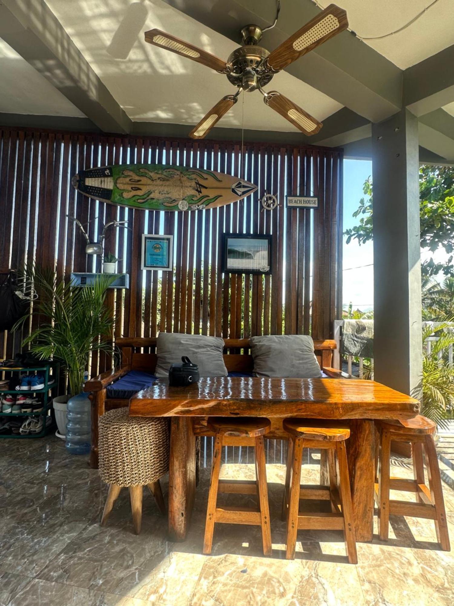 Medewi Secret Surfcamp Otel Pulukan Dış mekan fotoğraf