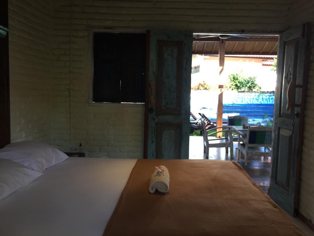 Medewi Secret Surfcamp Otel Pulukan Dış mekan fotoğraf