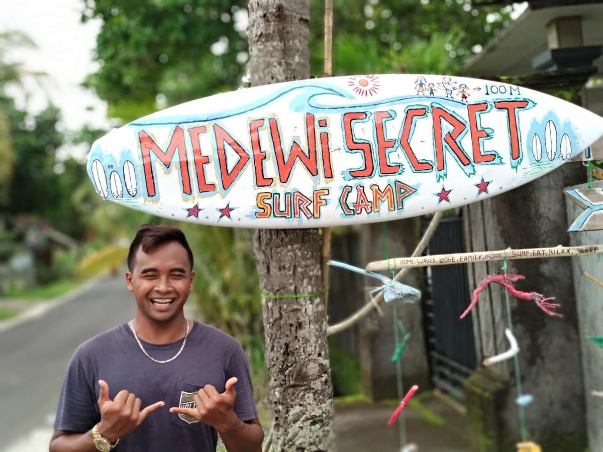 Medewi Secret Surfcamp Otel Pulukan Dış mekan fotoğraf