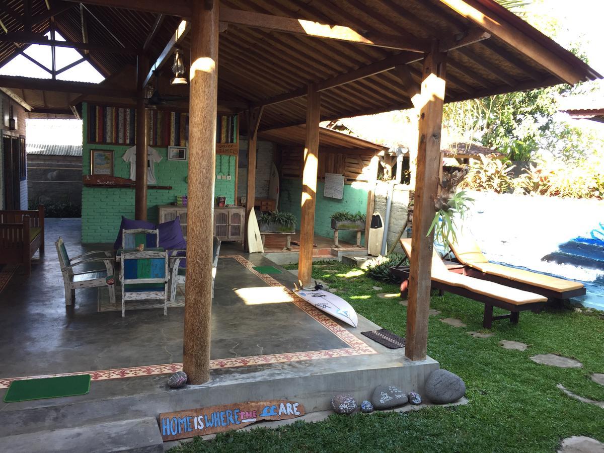 Medewi Secret Surfcamp Otel Pulukan Dış mekan fotoğraf